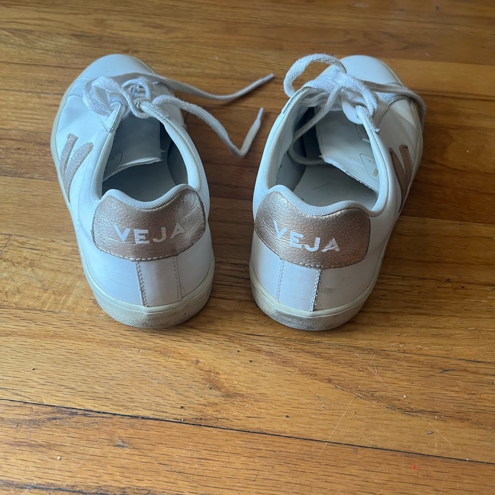Veja sneakers 7.5